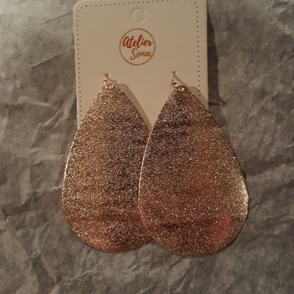 Rose Gold Metallic Tear Drop Earrings